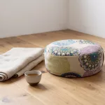 Magasított meditációs párna