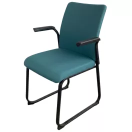 Steelcase szánkótalpas tárgyalószék, kék színben
