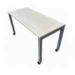 LAS 140 x 60 cm íróasztal, gurulós