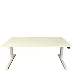 Sedus 160 x 80 cm elektromosan állítható magasságú íróasztal
