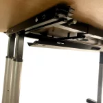 Tölgy színű 160 x 80 cm állítható magasságú irodai asztal