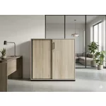 Steelcase tolóajtós irodai szekrény – 120×44 cm